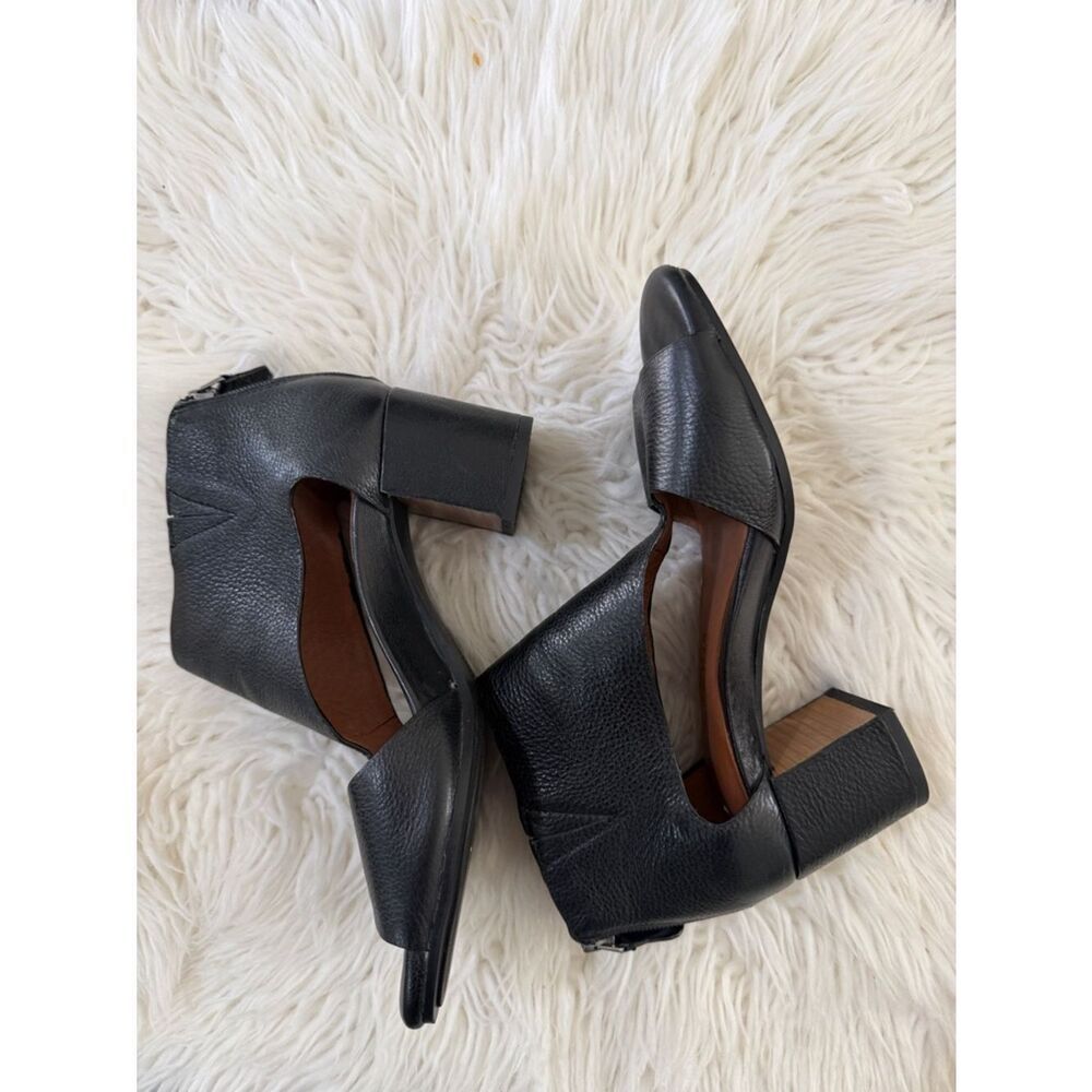 Gentle Souls Keneth Cole Black Leather Cutout High Heel Sandals Size 6.5 - Picture 7 of 10